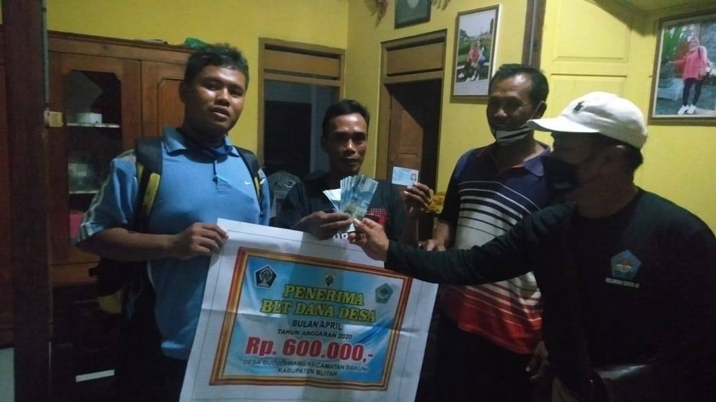 Pembagian BLT DD Desa Bululawang
