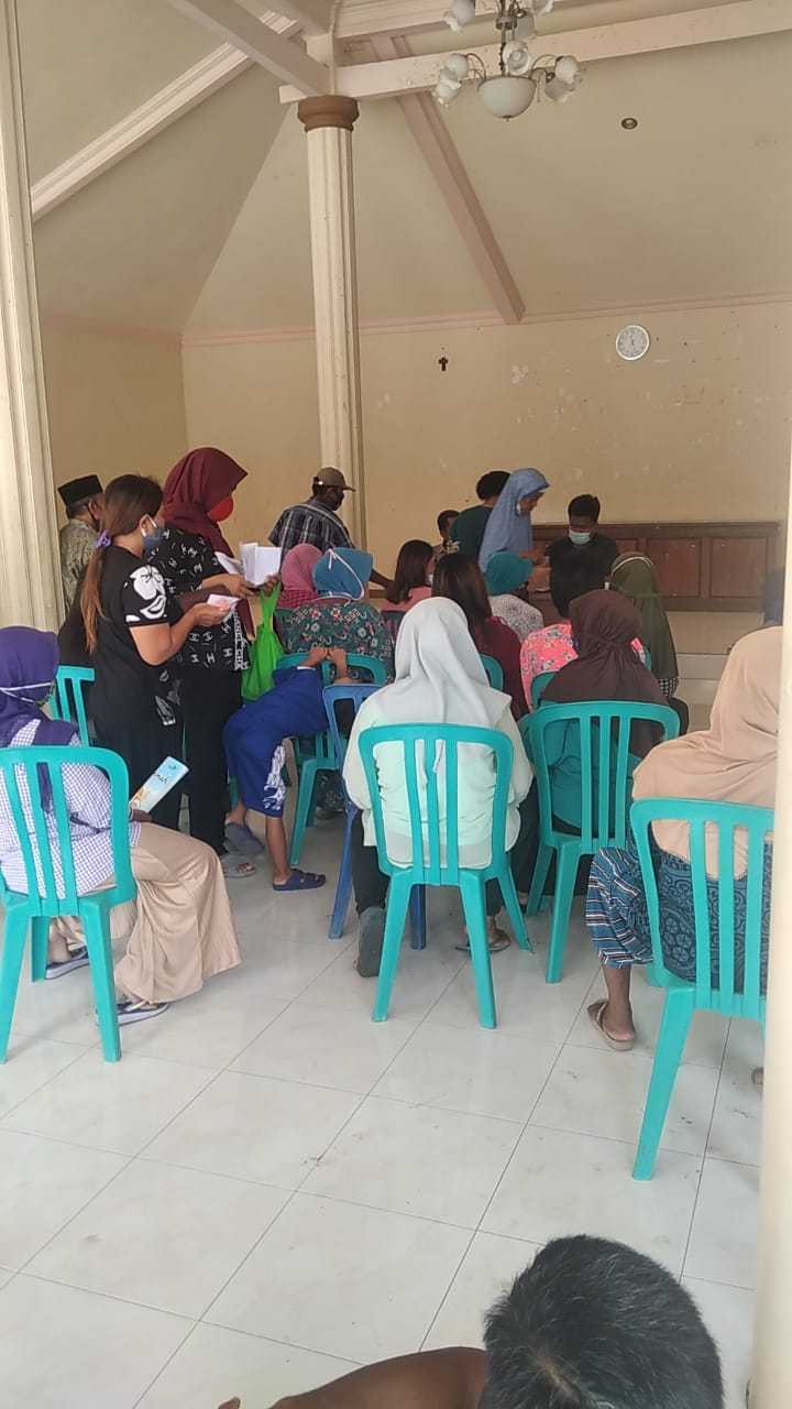 Pembagian BST Tahap 10 Desa Bululawang