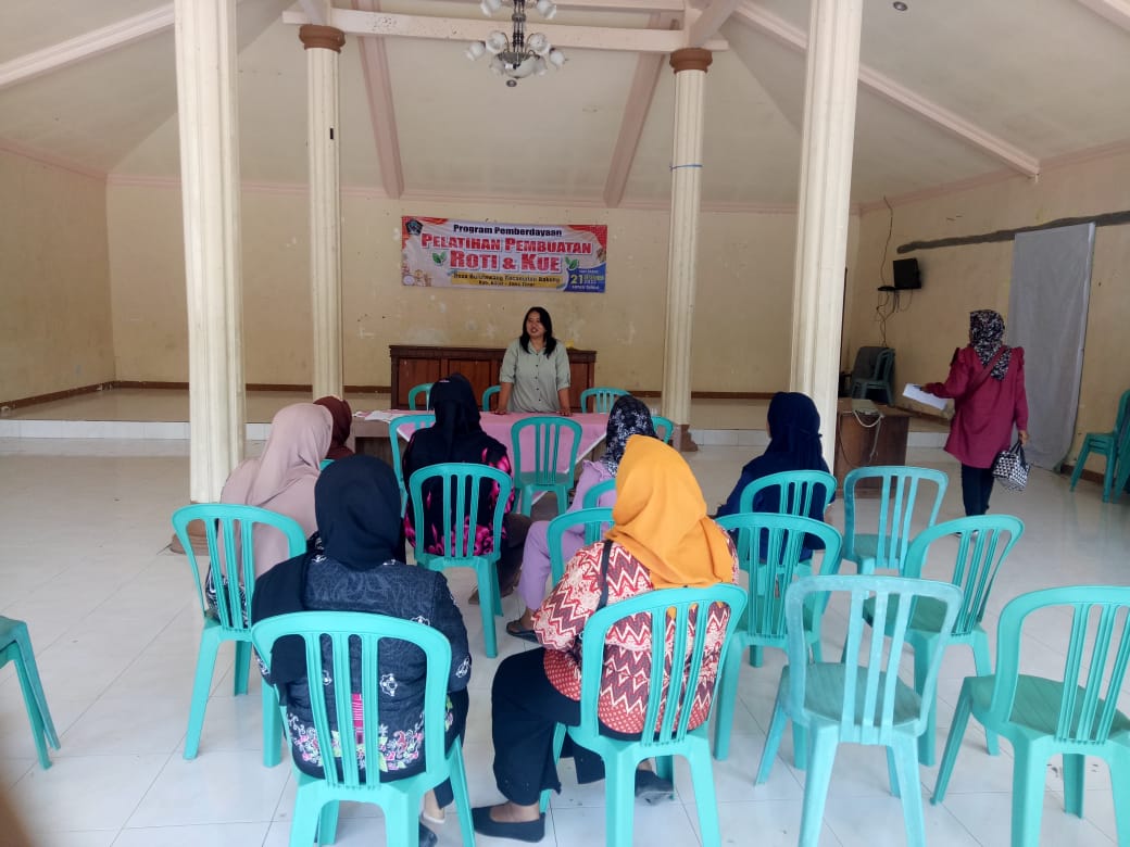 Pelatihan Pembuatan Roti dan Kue Tahun 2023