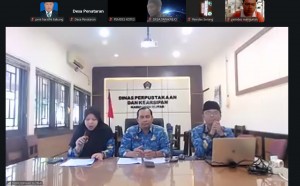Sekdes Bululawang Ikuti Bimbingan Teknis Penyusunan SOP Desa Secara Daring