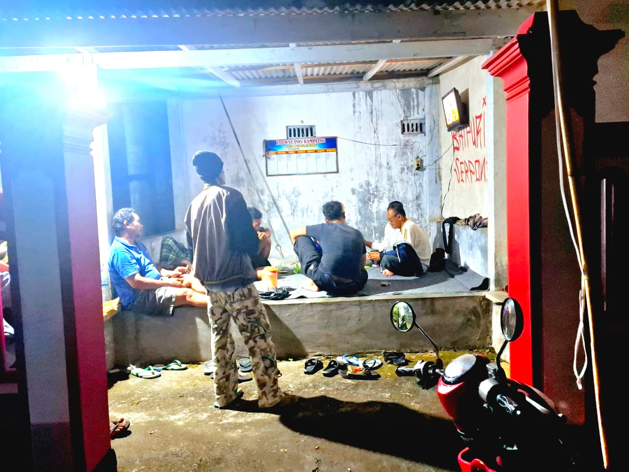 Warga Desa Bululawang Hidupkan Kembali Poskamling, Tanggapi Maraknya Aksi Pencurian