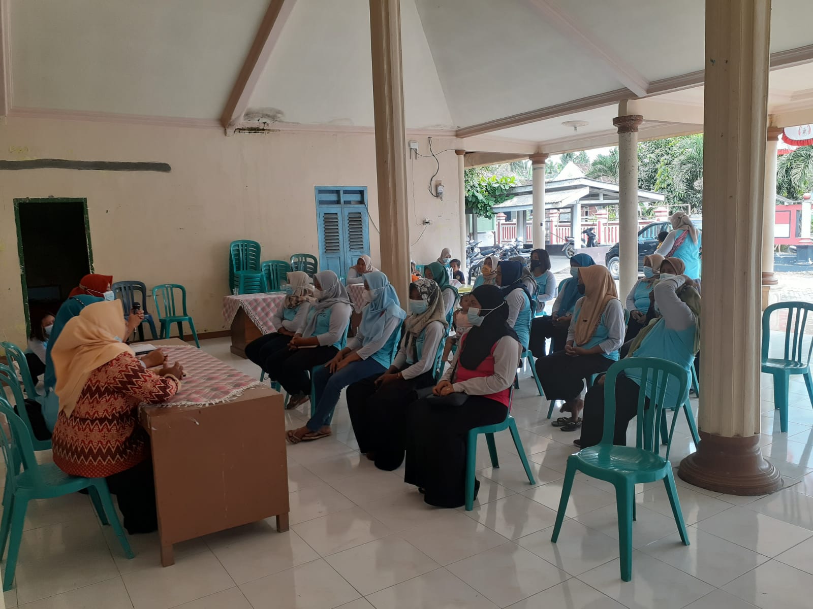 Rapat koordinasi kader POSYANDU Desa Bululawang